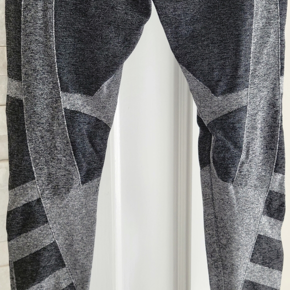 NUX Yoga Compression Two Tone Active Leggings Yoga Pants Grey M Medium - Picture 6 of 9